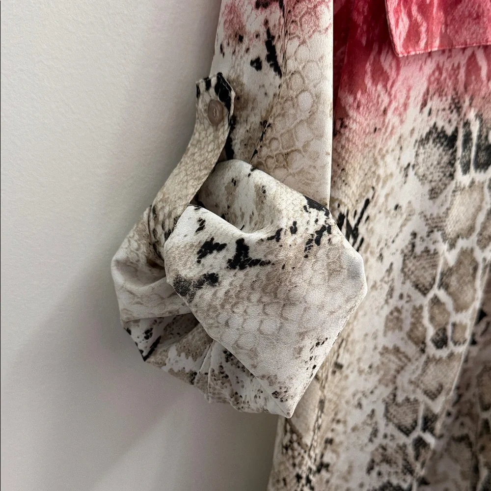 Calvin Klein Pink & Cream Ombre Snake-Print Blouse• EUC ore-owned condition - Picture 13 of 15